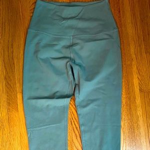 Beyond yoga leggings